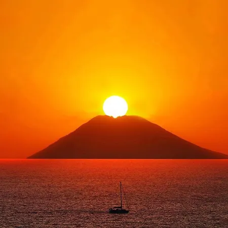 Il Tramonto Capo Vaticano * 트로페아