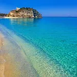 アパート Accommodation Il Tramonto Rosso Tropea Capo Vaticano *
