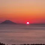 Accommodation Il Tramonto Rosso Tropea Capo Vaticano アパート