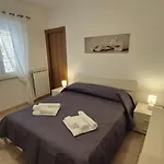 アパート Accommodation Il Tramonto Rosso Tropea Capo Vaticano トロペーア