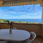 アパート Accommodation Il Tramonto Rosso Tropea Capo Vaticano