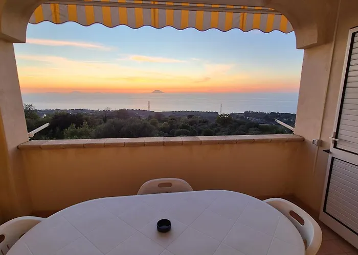 Il Tramonto Capo Vaticano *