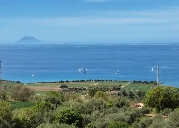 Il Tramonto Capo Vaticano 特罗佩阿