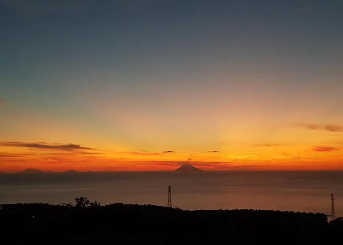 Il Tramonto Capo Vaticano * 特罗佩阿